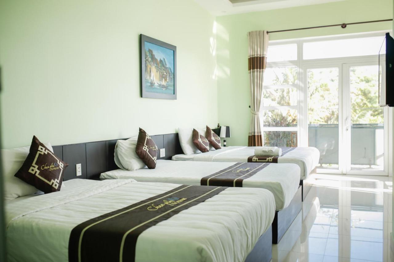 Chau Plus Homestay Хойан Экстерьер фото