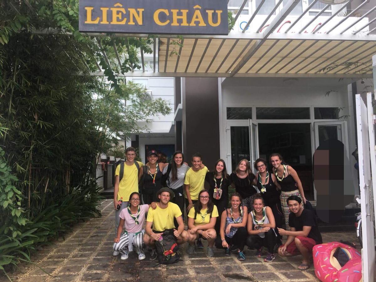 Chau Plus Homestay Хойан Экстерьер фото